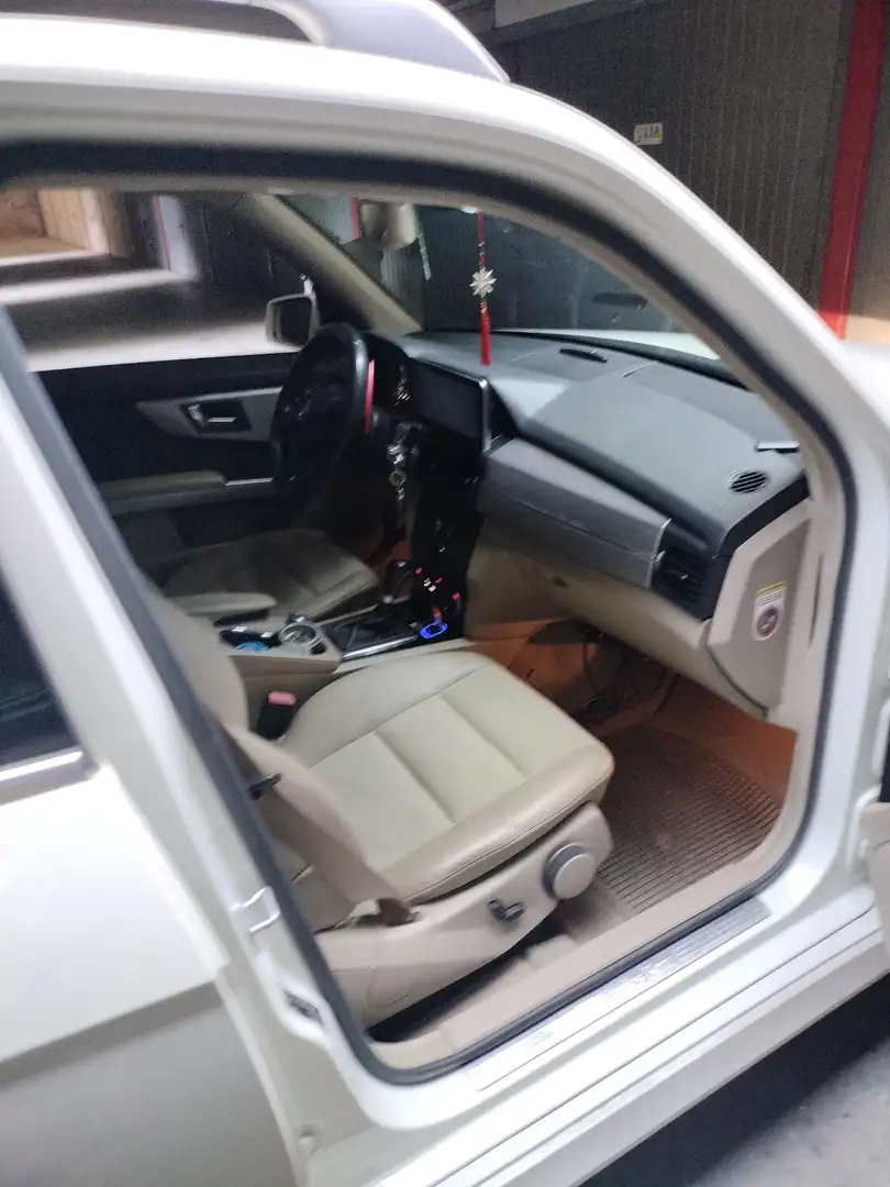 Mercedes-Benz GLK 220 CDI DPF 4Matic BlueEFFICIENCY 7G-TRONIC - 2