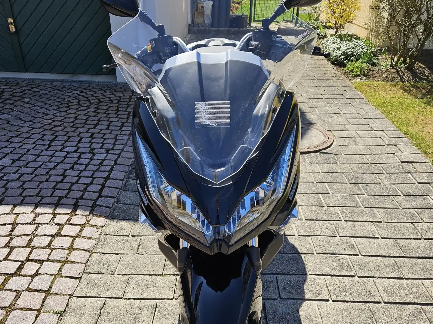 Kawasaki J300 Black - 2