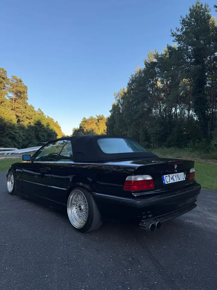 BMW 318i, foto 9