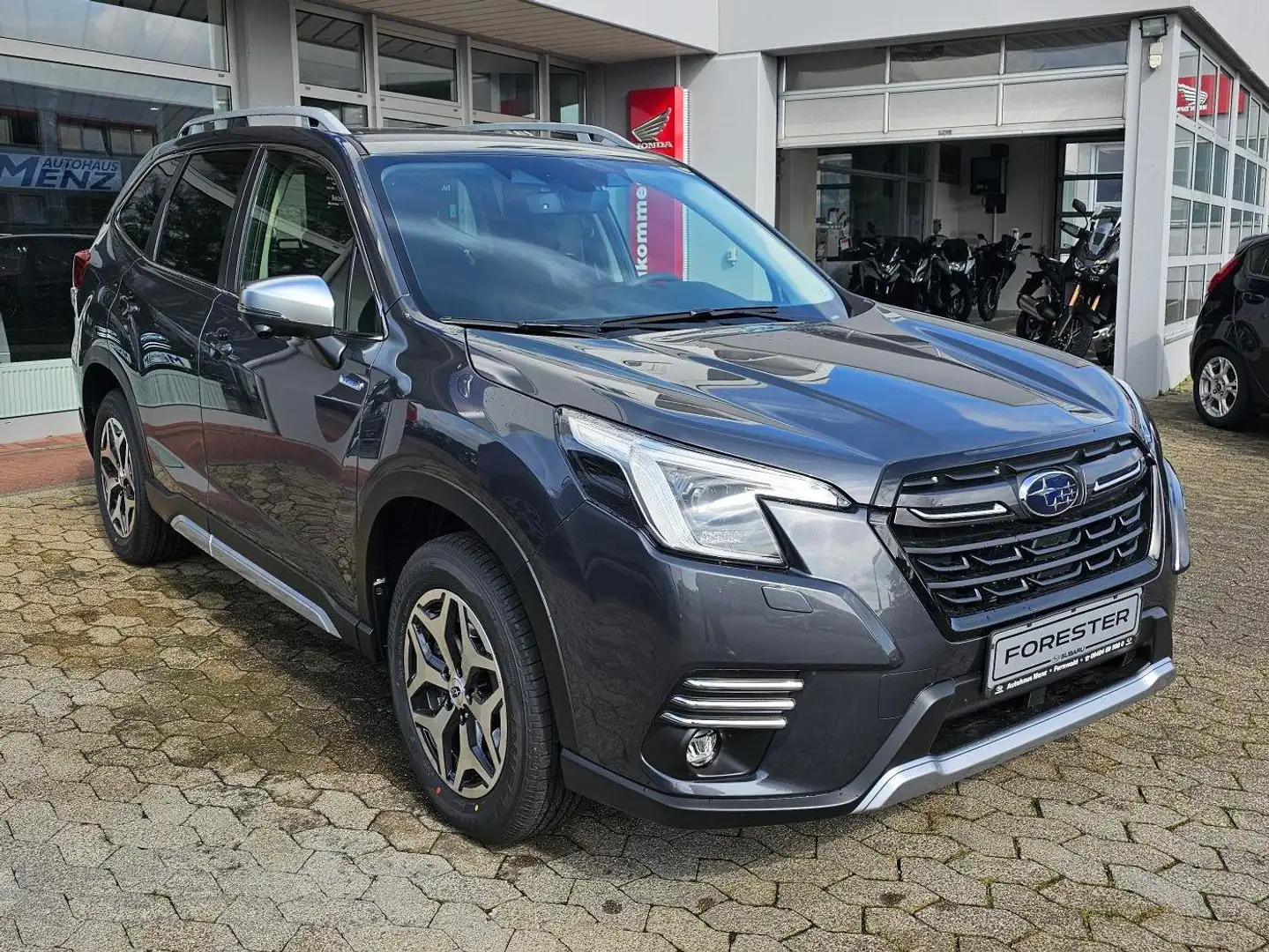 Subaru Forester 2.0ie Lineartronic Comfort Gris - 2