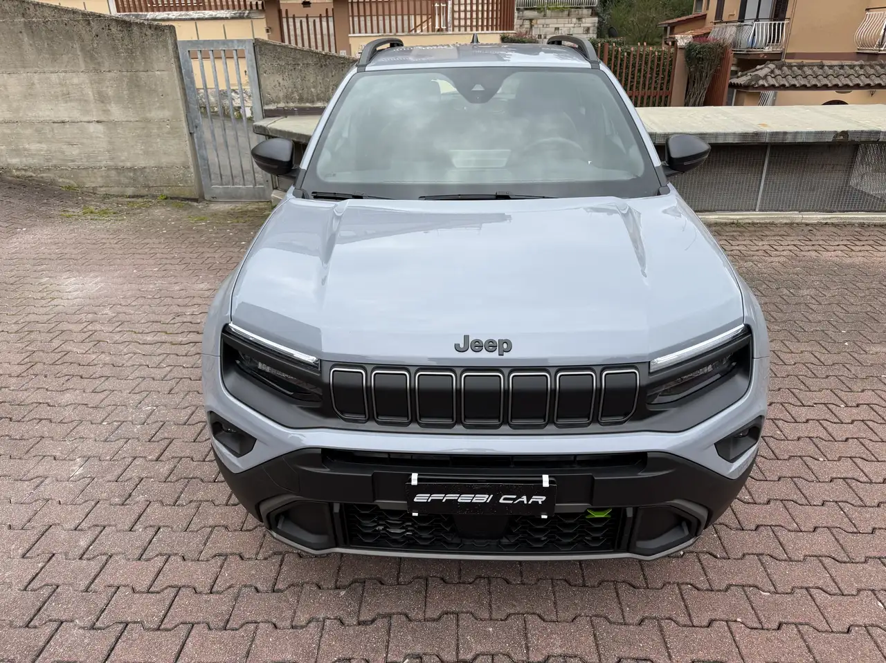 Jeep Avenger 1.2 turbo e-hybrid mhev Upland 4xe 145cv edct6 2