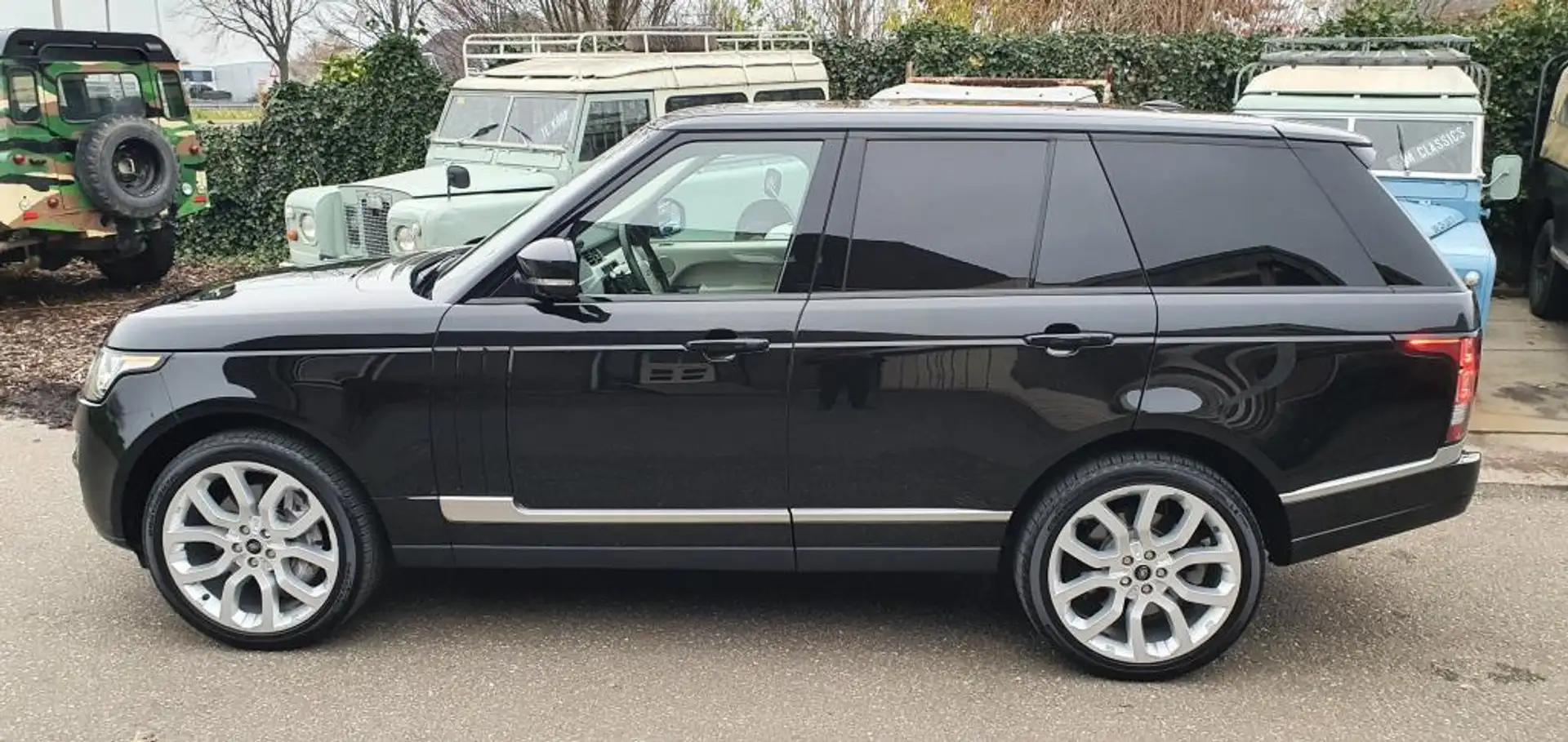 Land Rover Range Rover SDV8 GRIJS kenteken btw auto Fekete - 2