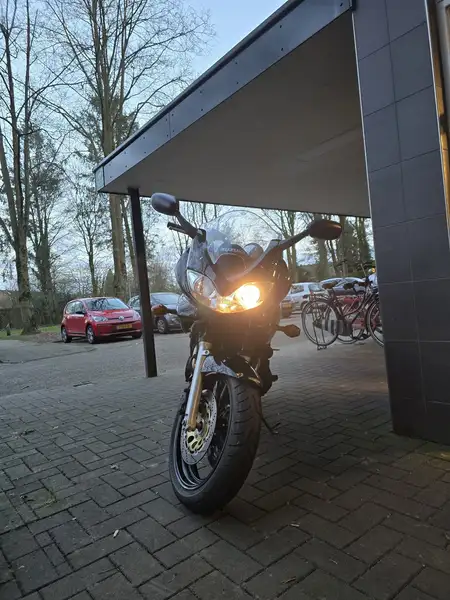 Suzuki BANDIT 600 - foto 6