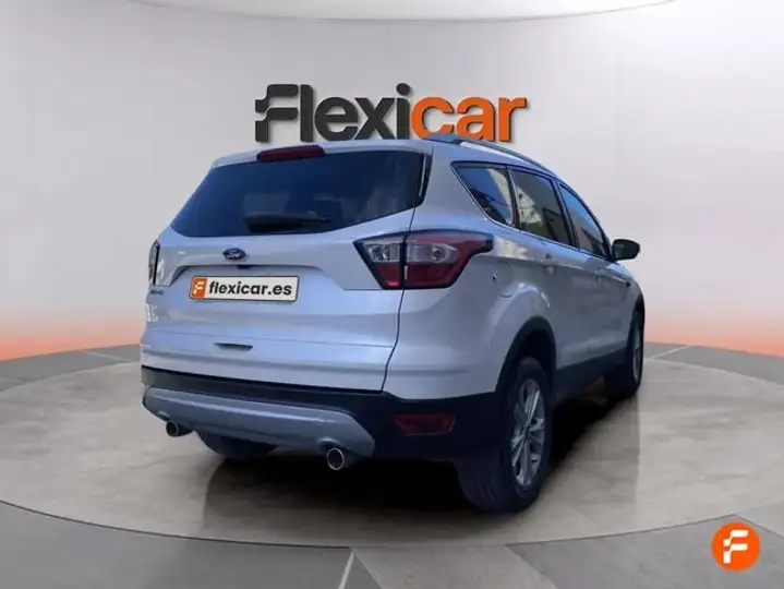 Ford Kuga 1.5 TDCi Titanium 4x2 2018, foto 3