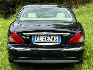 X-Type Berlina 2.0d Executive E3