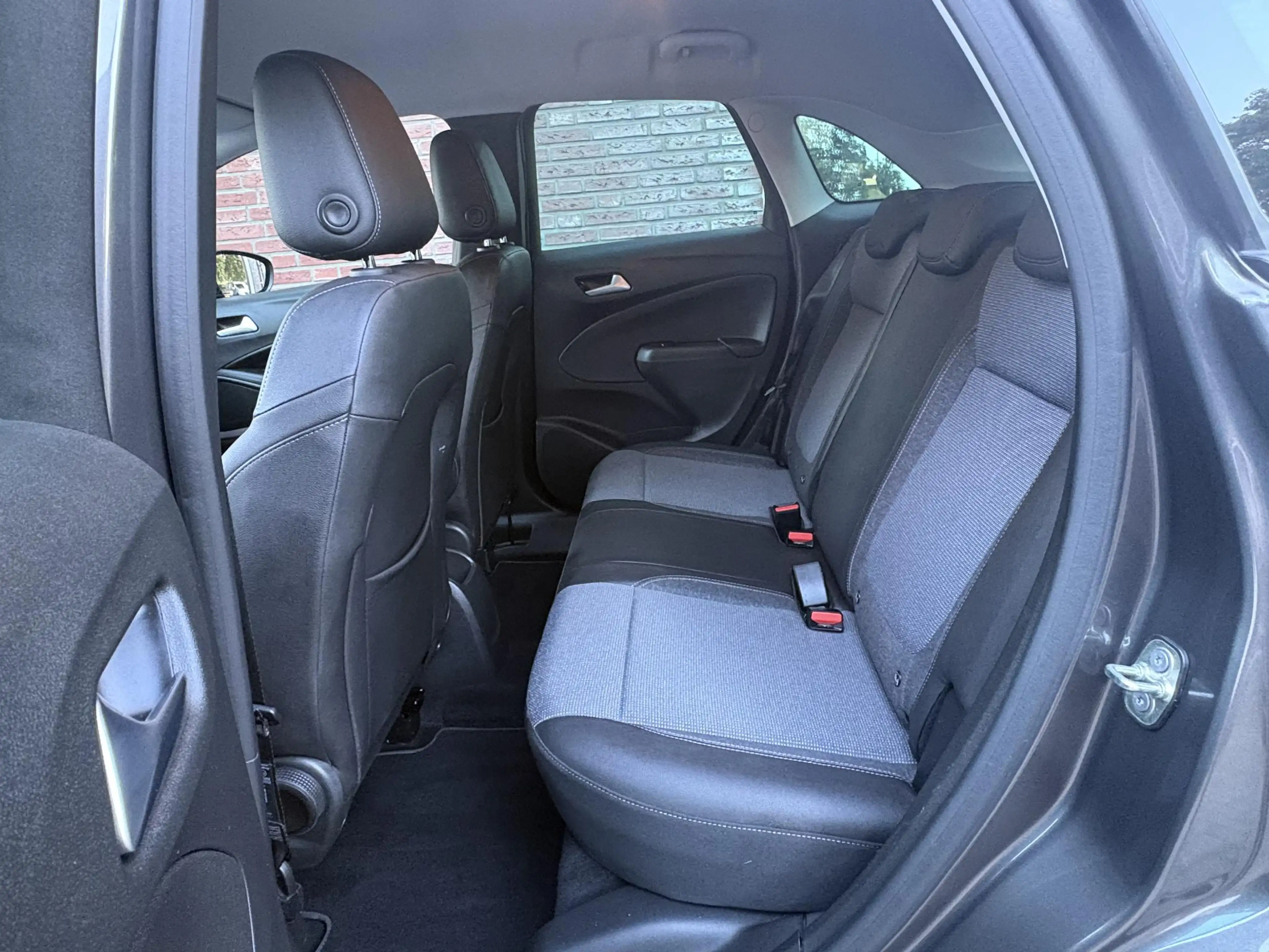 Opel Crossland Elegance 1.2 Turbo 110pk | AGR-STOEL | KEYLESS | T — photo 13