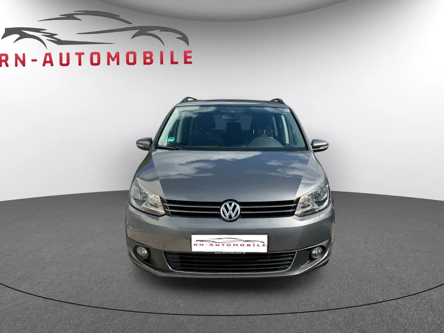 Volkswagen Touran Comfortline BMT Gris - 2