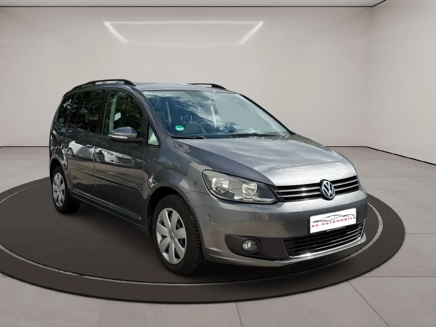 Volkswagen Touran Comfortline BMT Grijs - 1