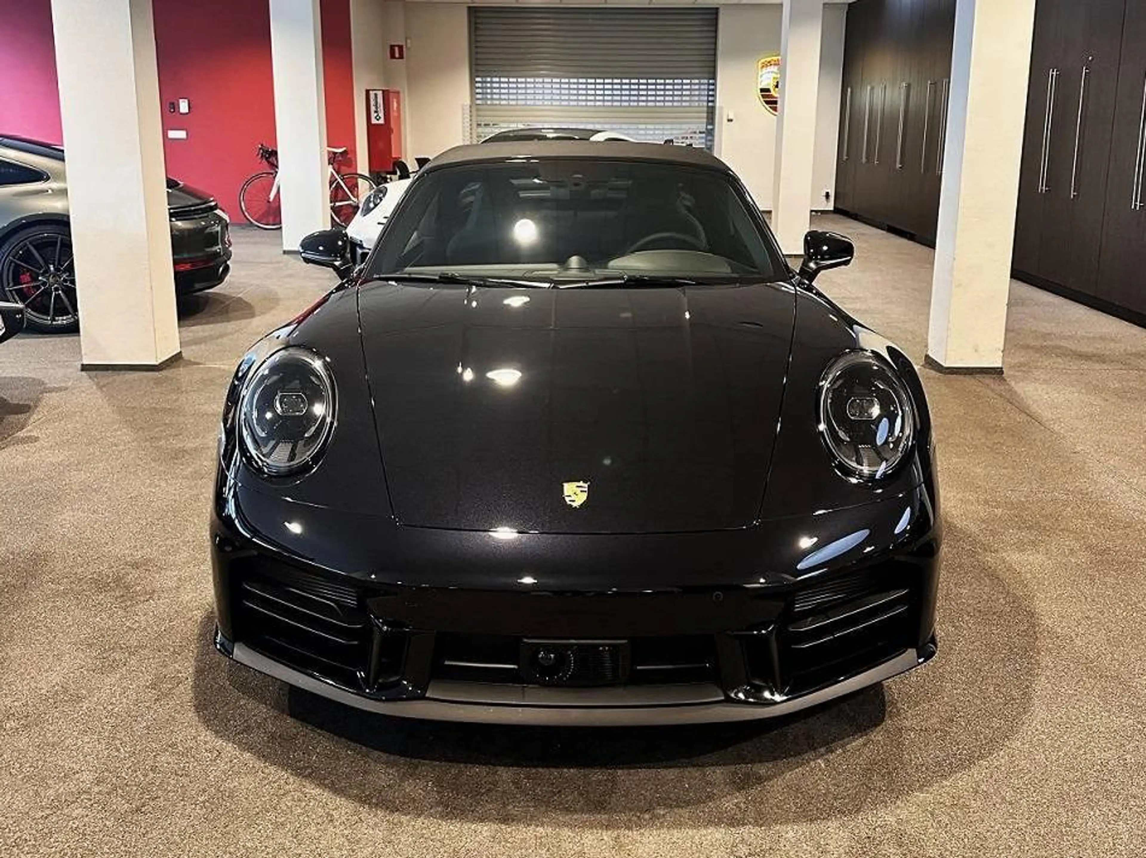 Porsche 911 992.2 Targa 4S/NIEUW/ACC/18-Weg/Achteras/Lift/360 — photo 2