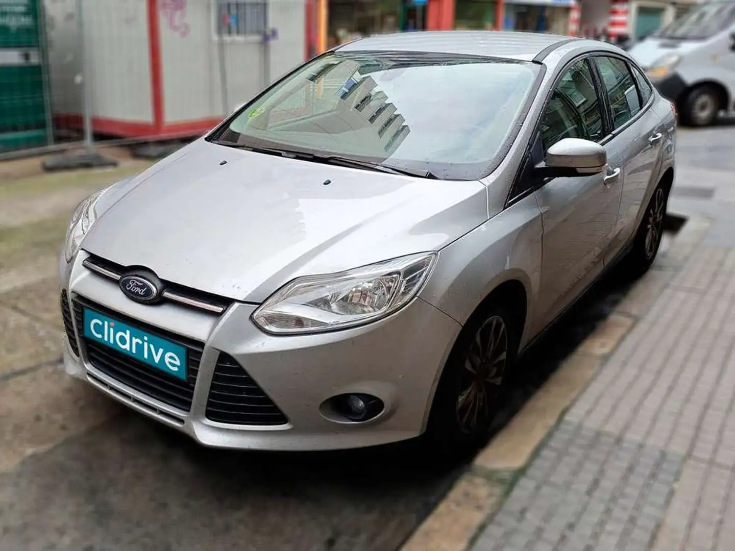 Ford Focus 1.8TDCi Trend Gris - 2