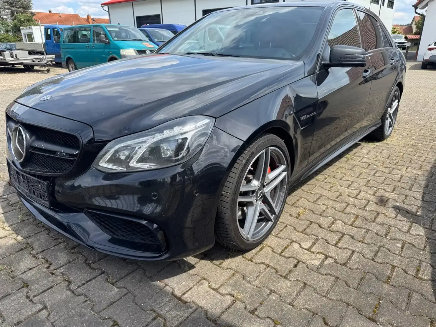 Mercedes-Benz E 63 AMG E 63 AMG S 4M Aut. AMG S Schwarz - 1