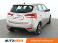 Hyundai iX20 1.6 YES! Aut.*NAVI*TEMPO*CAM*PDC*SHZ*KLIMA* Beige - thumbnail 6