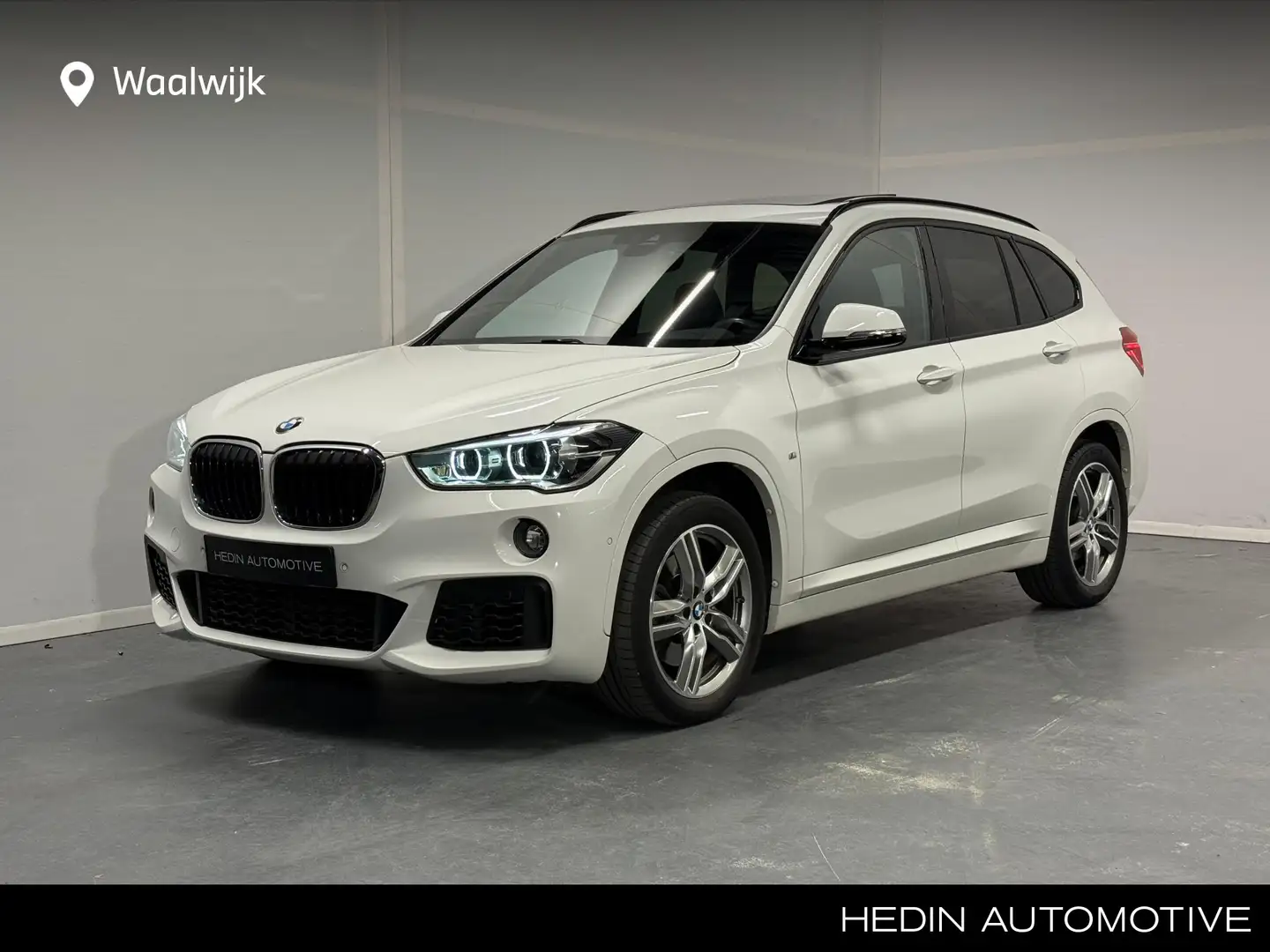 BMW X1 sDrive20i High Executive | M-Sportpakket | Panoram Blanc - 1