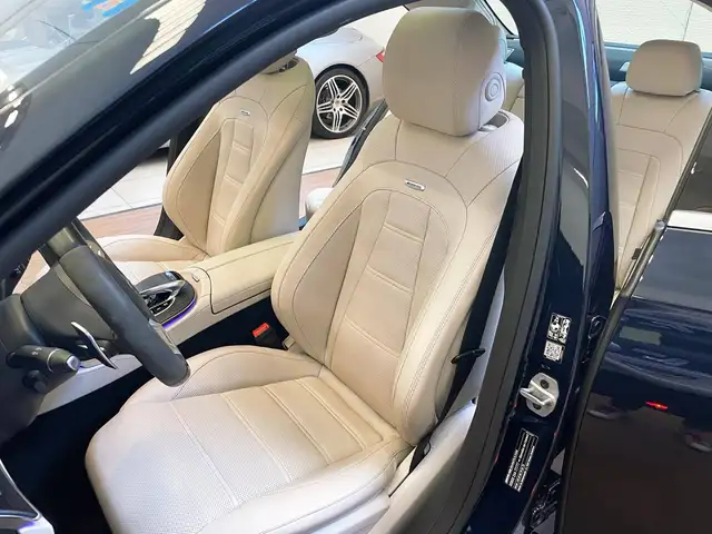 Mercedes-Benz E-Class view 8