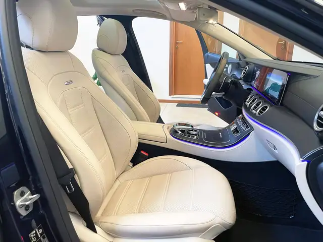 Mercedes-Benz E-Class view 13