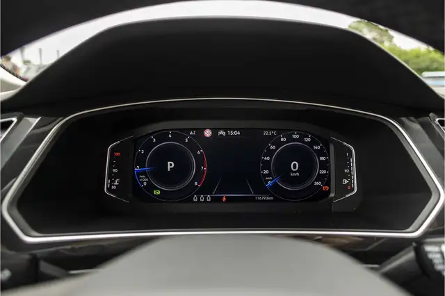 Volkswagen Tiguan view 8
