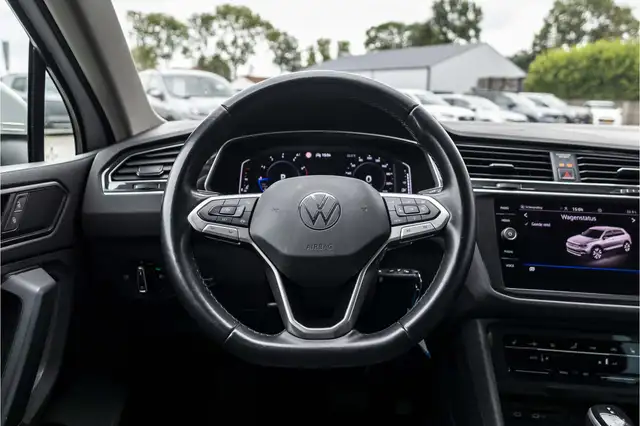 Volkswagen Tiguan view 7