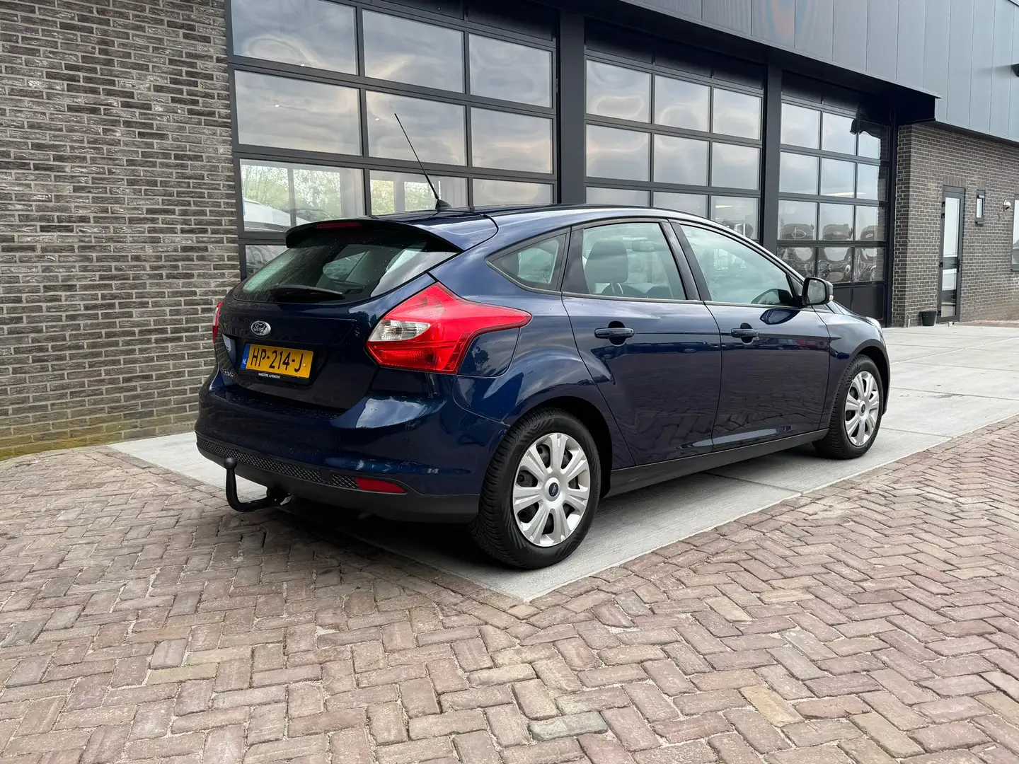 Ford Focus 1.6 TI-VCT Trend | Autm | Clima | Multi media | Azul - 2
