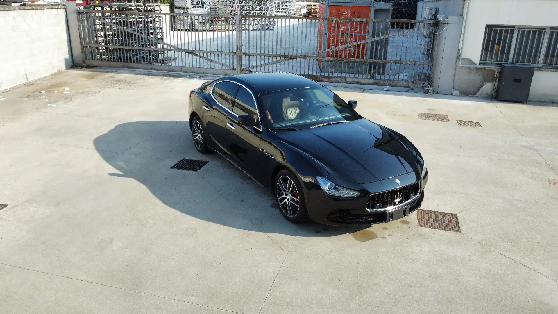 Maserati Ghibli Maserati ghibli 3.0 V6 250cv E6 No Superbollo Negru - 1