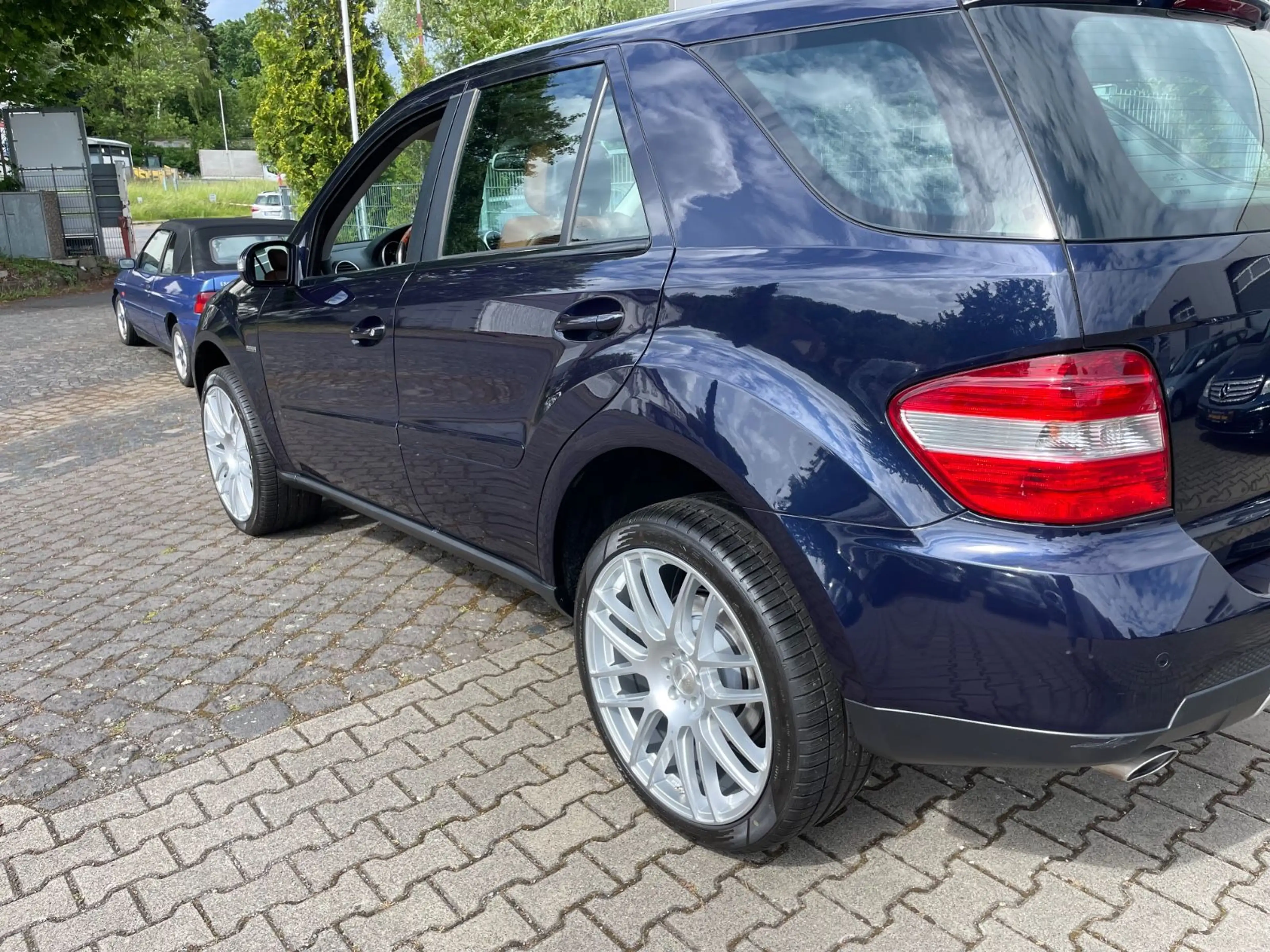 Mercedes-Benz ML 320 CDI DESIGNO NEUZUSTD 22" LEDER §3.28 — photo 5