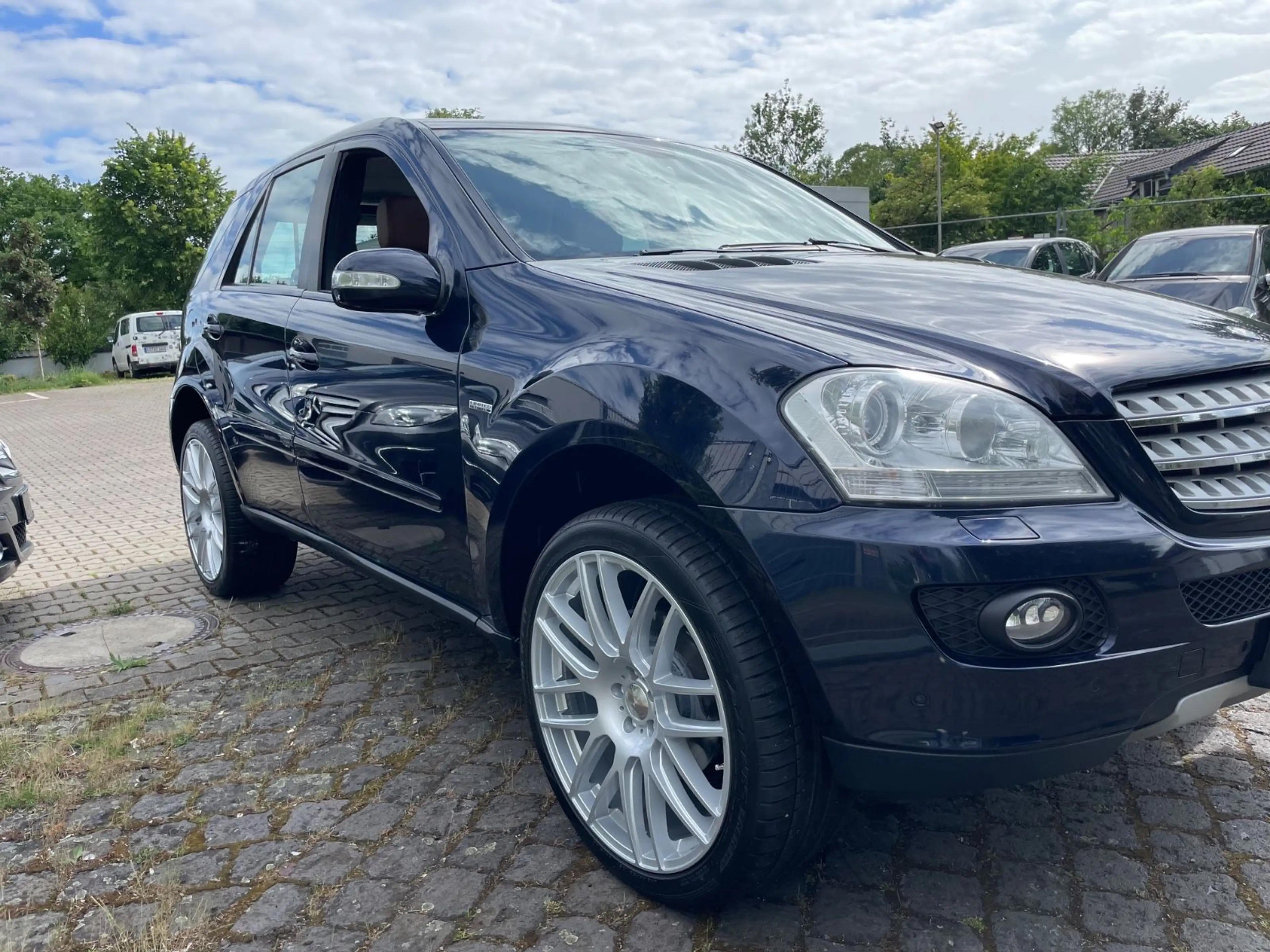 Mercedes-Benz ML 320 CDI DESIGNO NEUZUSTD 22" LEDER §3.28 — photo 3