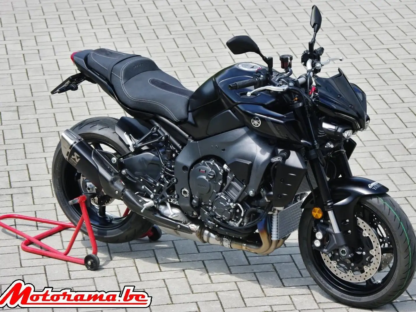 Yamaha MT-10 Zwart - 1