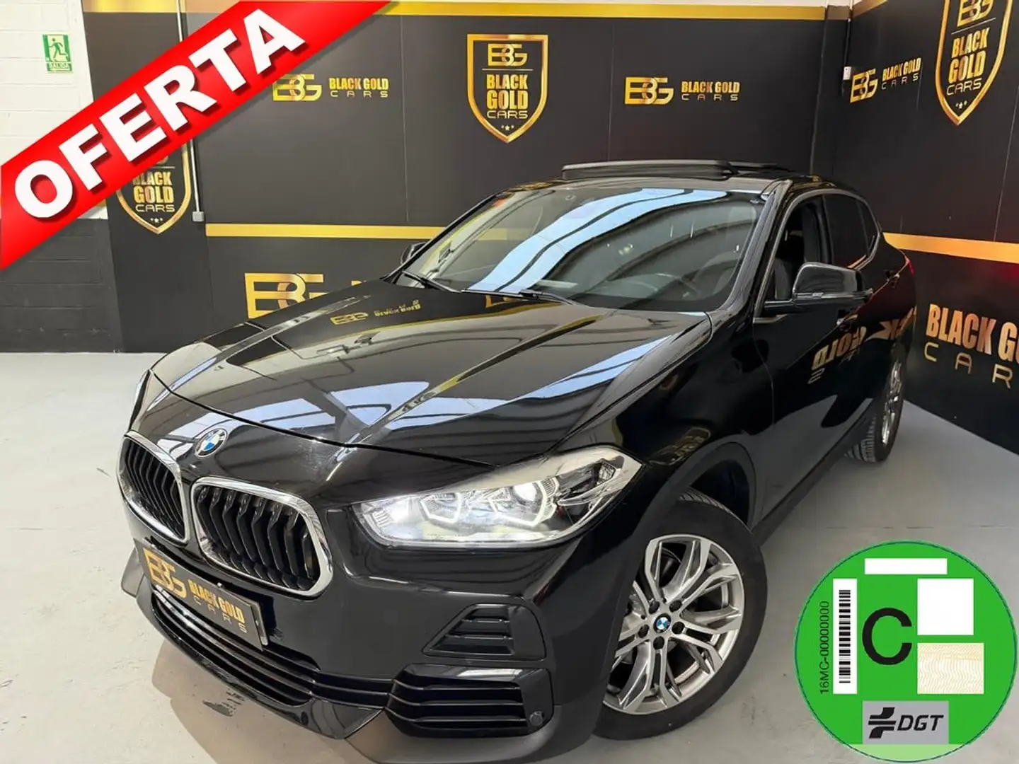 BMW X2 sDrive18i Schwarz - 1