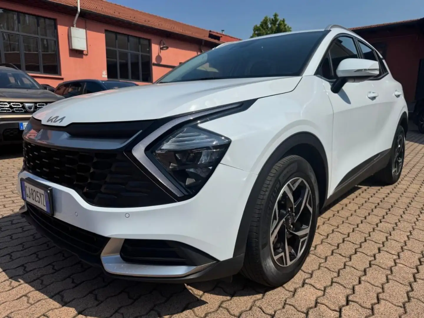 Kia Sportage 1.6 TGDi MHEV Business White - 1