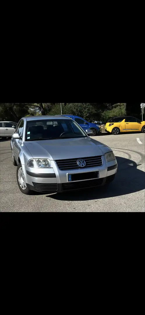 Volkswagen Passat 1.9 TDI - 100 A - 1