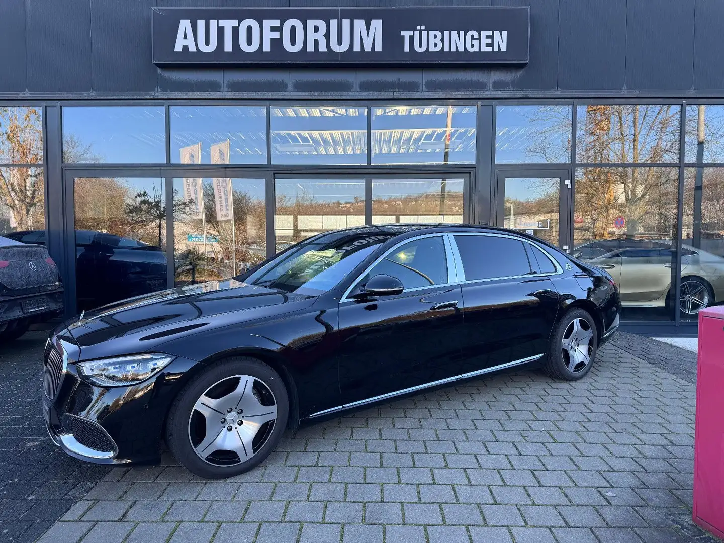 Mercedes-Benz S 580 e MAYBACH *BUR 3D*FOND ENTERTAINMENT Schwarz - 1
