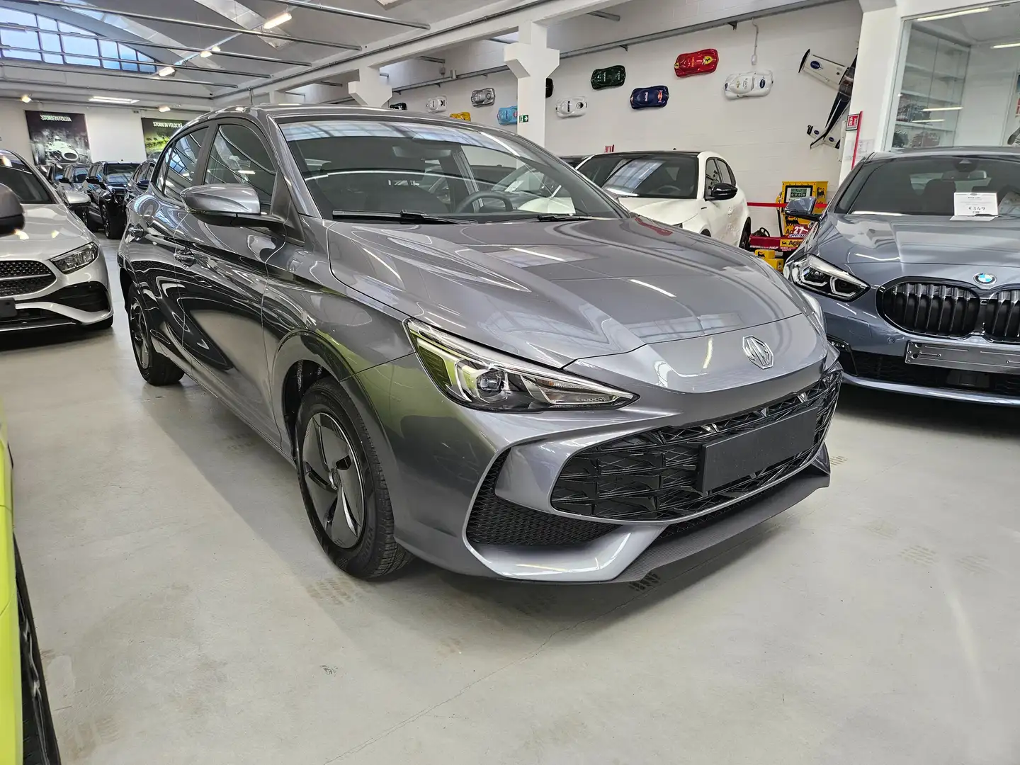 MG MG3 MG3 1.5 115cv Standard Gris - 1