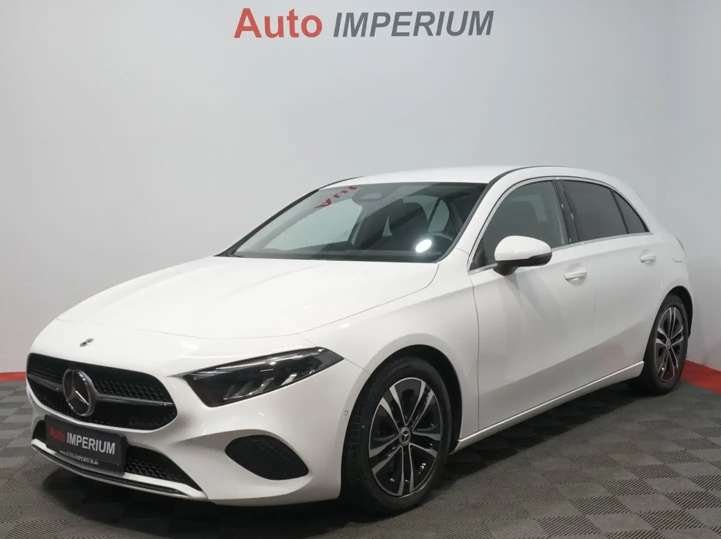 Mercedes-Benz A 180 d Progressive *LED*NAVI*KAMERA* Weiß - 1