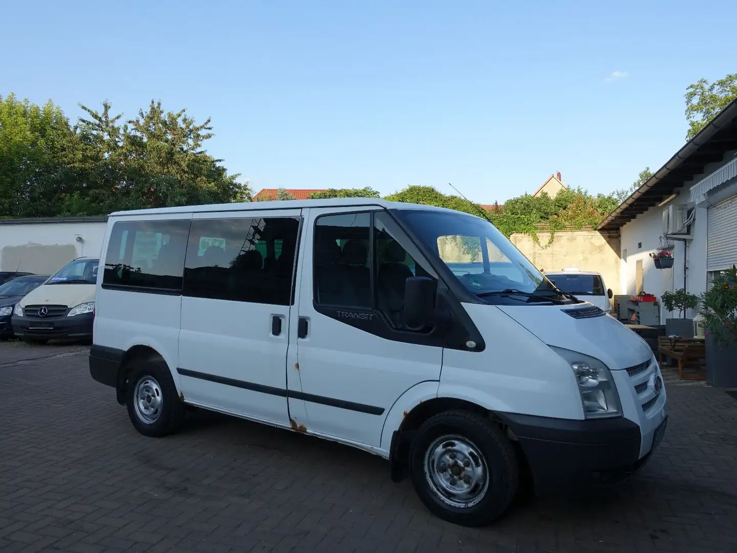 Ford Transit FT 300, EU5, 9-Sitzer, Klima !! Wit - 1
