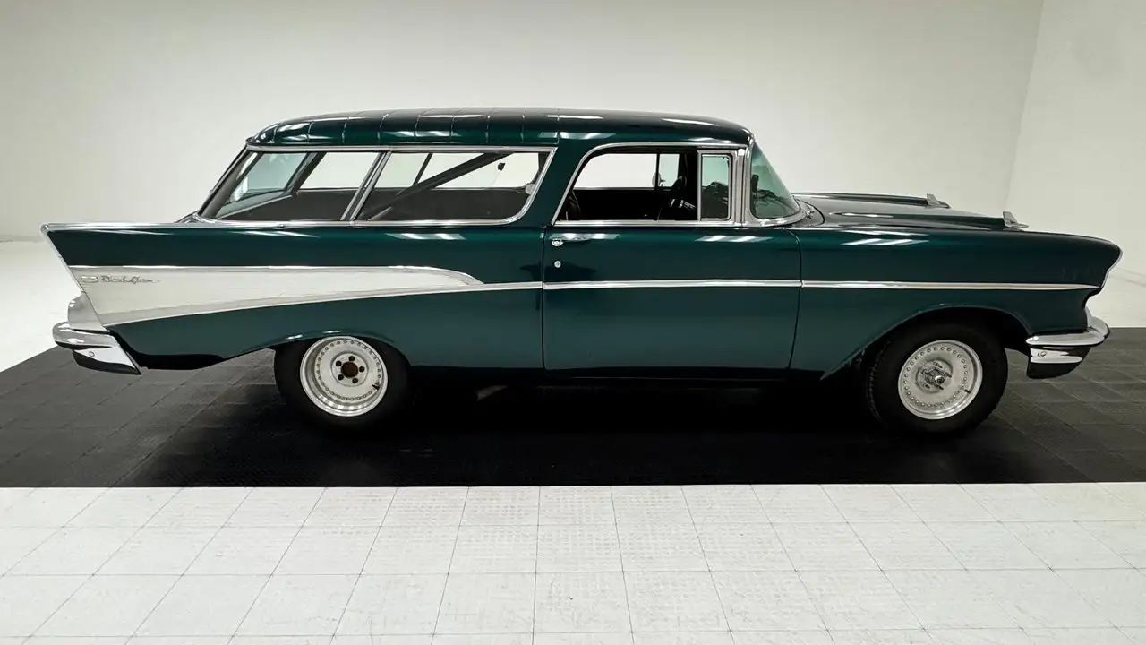 Chevrolet 2-Door Station Wagon, foto 6