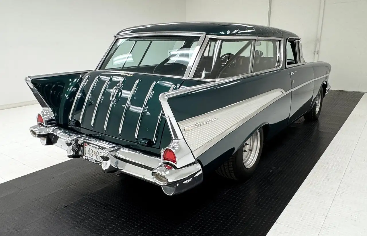Chevrolet 2-Door Station Wagon, foto 5