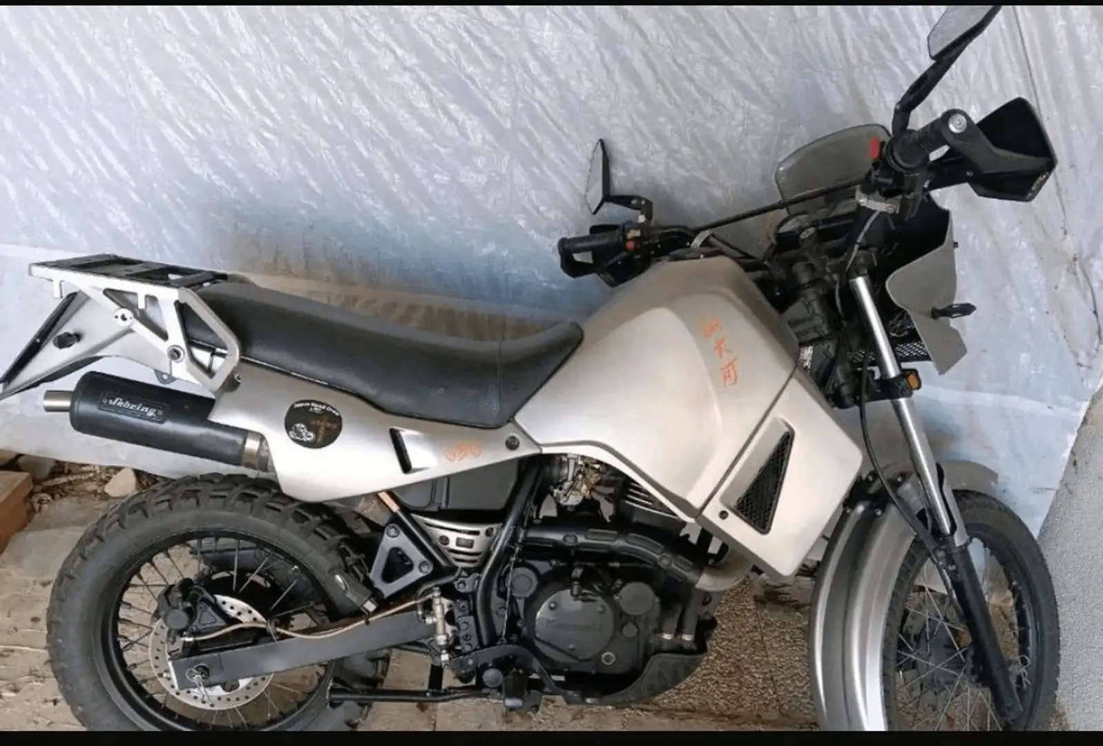 Kawasaki KLR 650 A Silber - 1