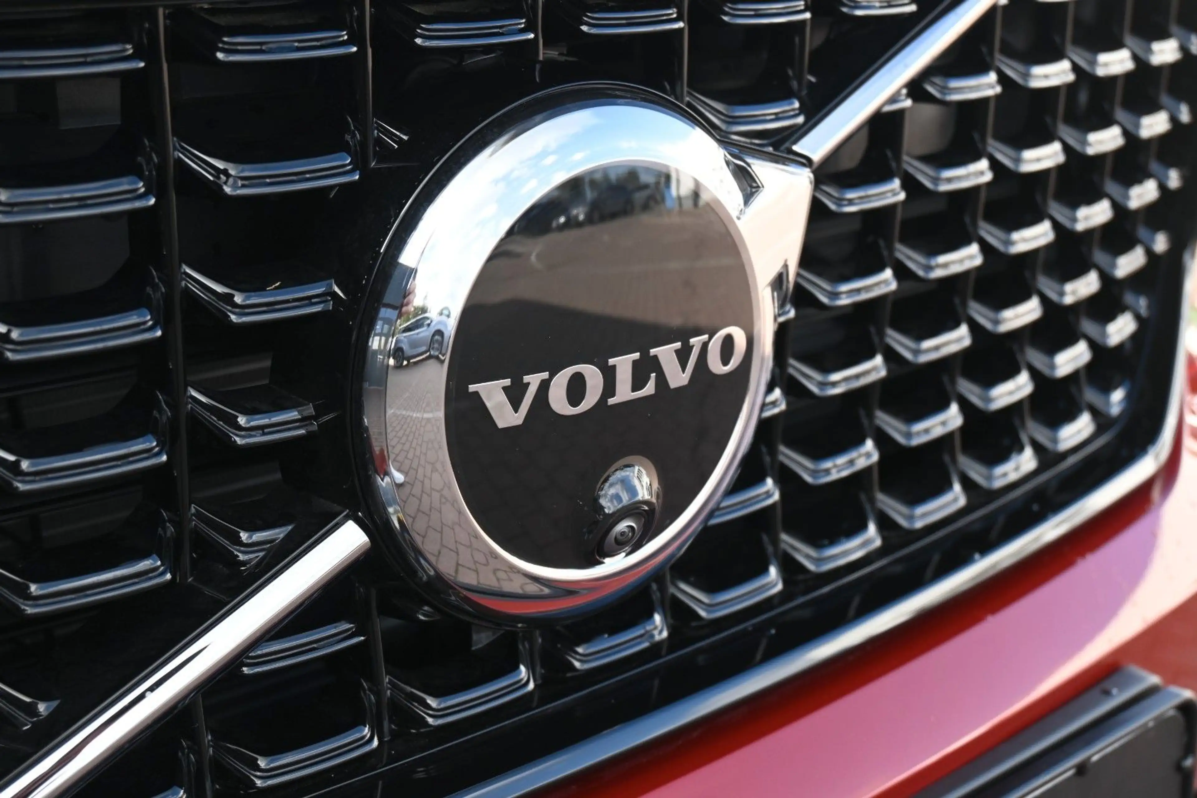 Volvo XC40 B3 DKG Plus Dark*Pixel*FSHZG*360°*ACC*AHK — photo 9
