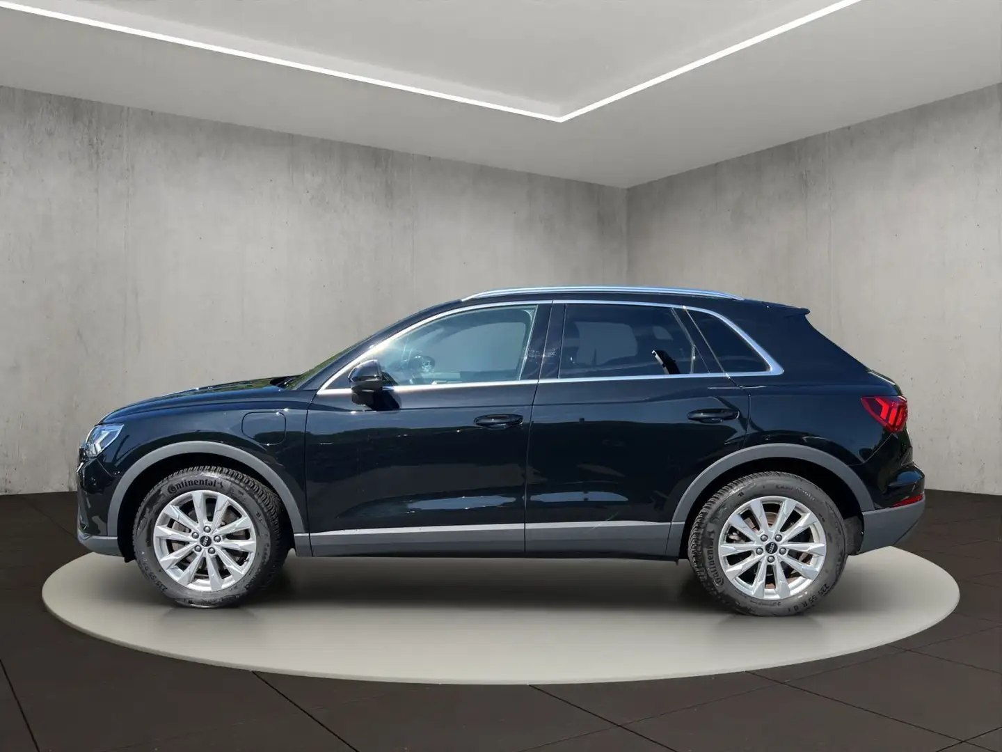 Audi Q3 TFSIe 45 TFSIe 245 PS S tronic Noir - 2