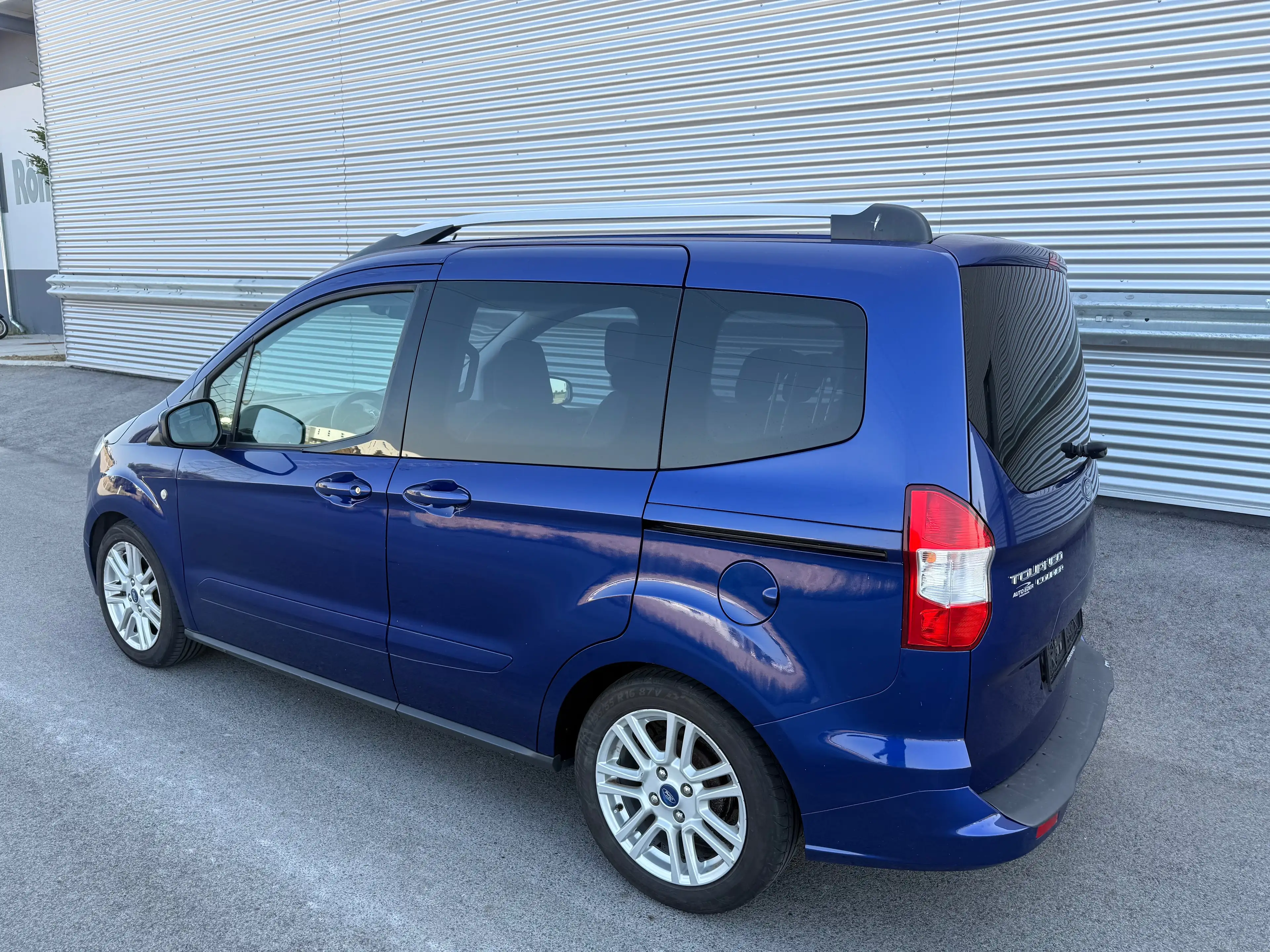 Ford Tourneo 1,0 EcoBoost Titanium ID:62 — photo 5