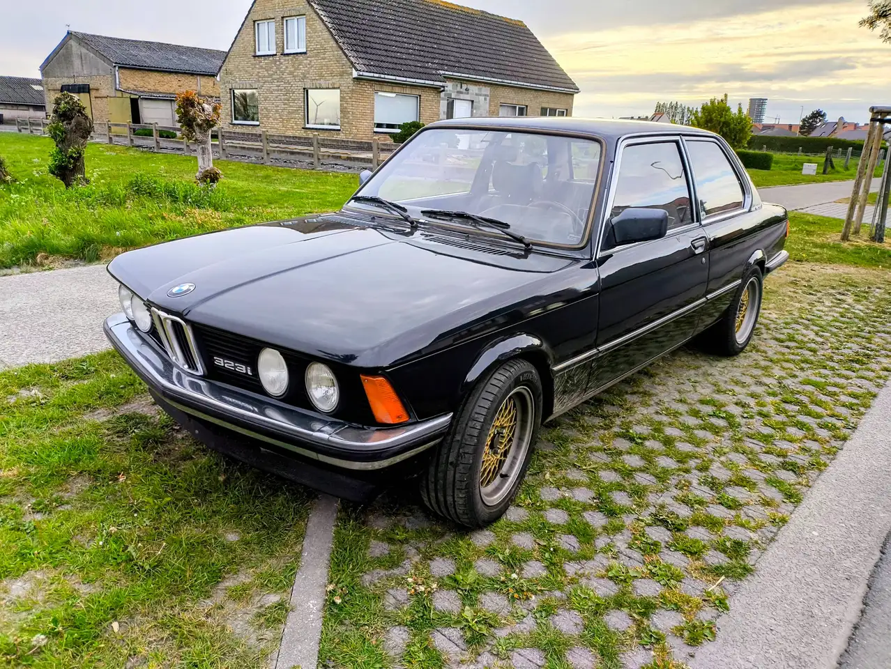 BMW 323, foto 3