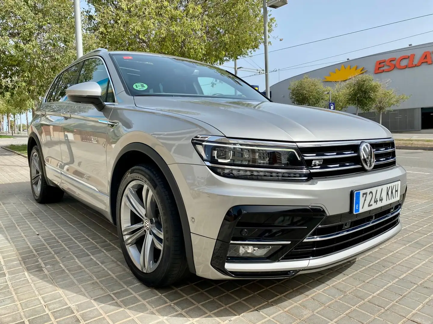 Volkswagen Tiguan 1.4 TSI Sport 4Motion DSG 110kW - 2