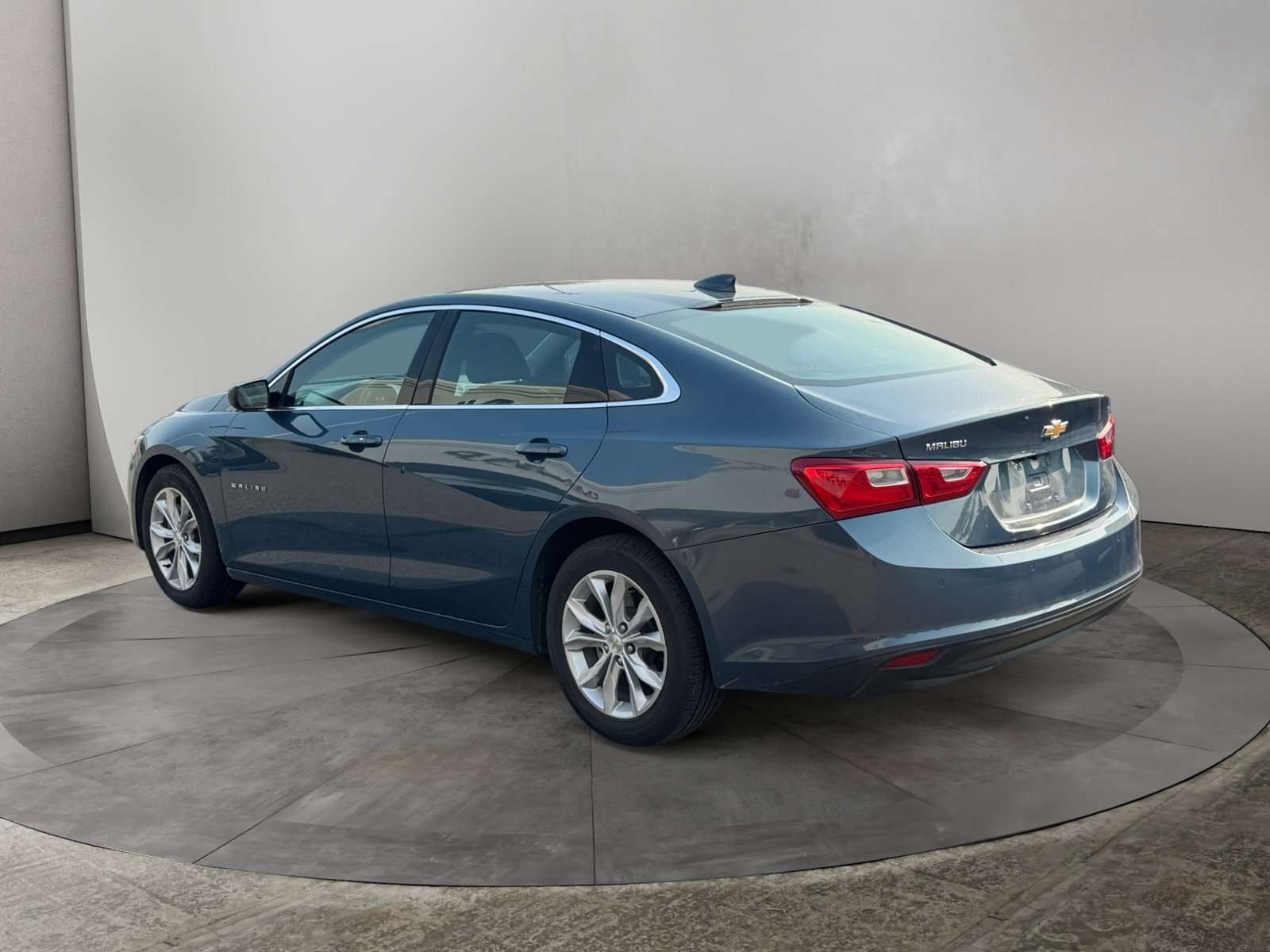 2025 Chevrolet Malibu 1LT — снимка 1