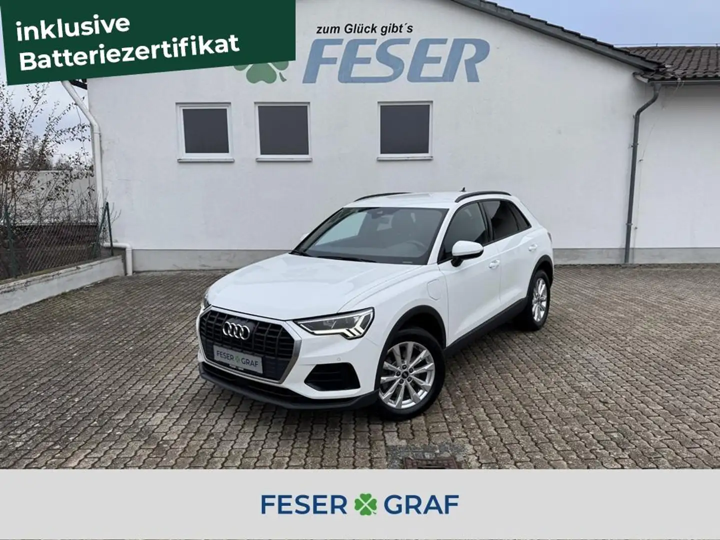 Audi Q3 45 TFSIe S Tronic S LINE LED SOUND eHECK NAV Weiß - 1