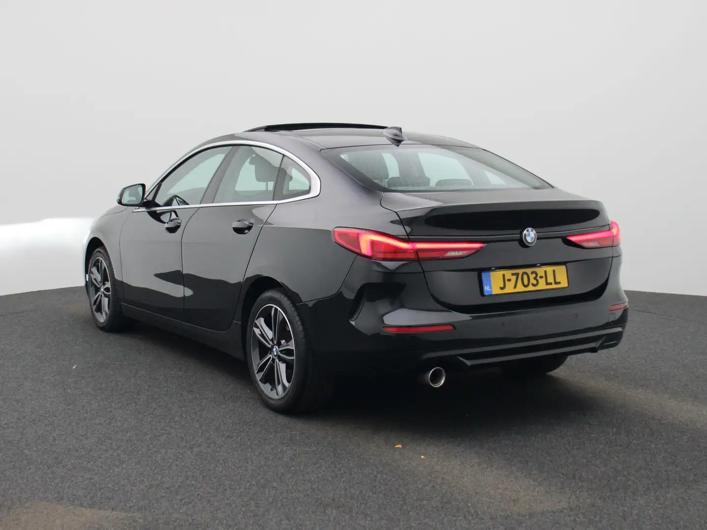 BMW 218 2-serie Gran Coupé 218i High Executive AUTOMAAT | Zwart - 2