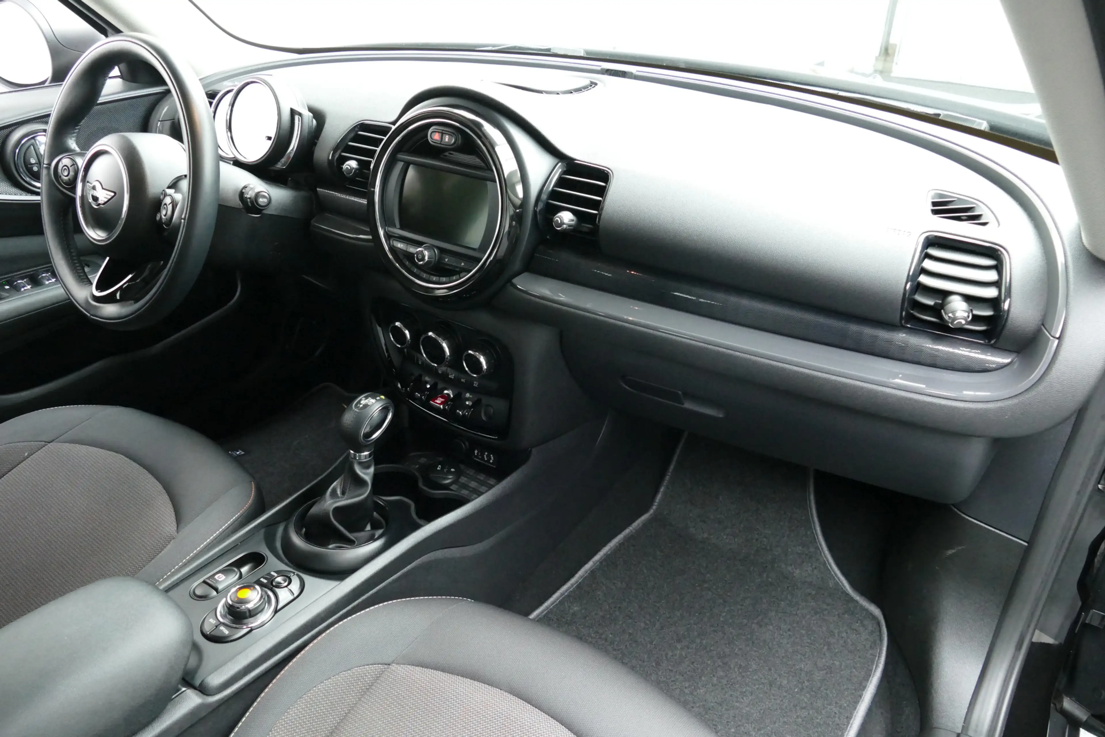 MINI One Clubman Mini 1.5 Business Bj11-2017 67.000km. Navi, Clima, — photo 5
