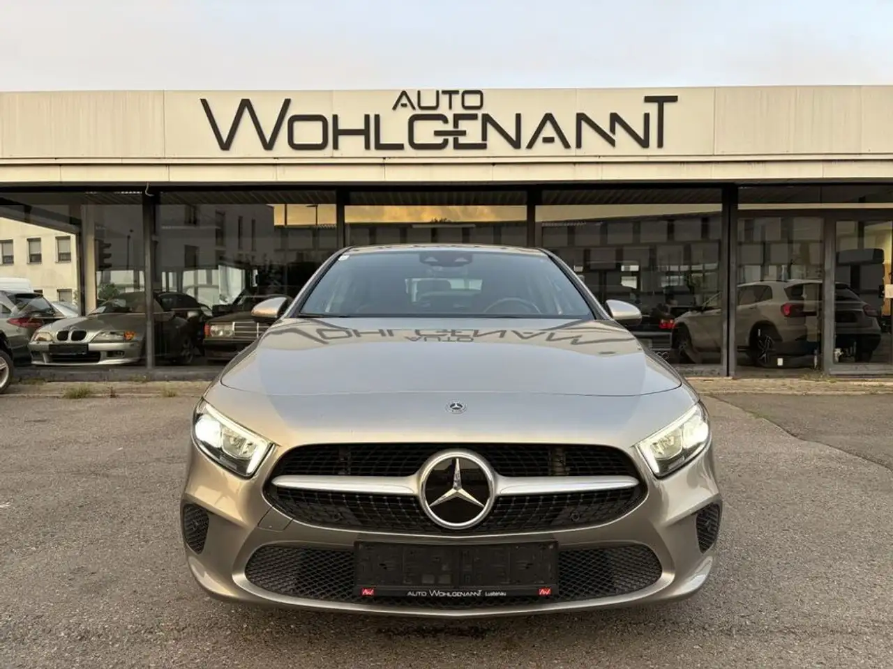Mercedes-Benz A 180