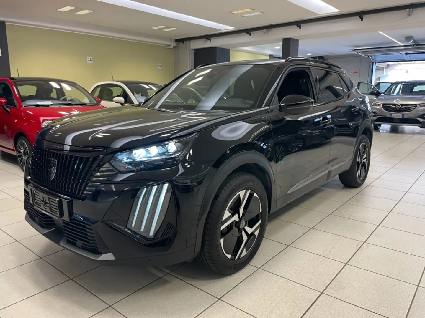 Peugeot 2008 PureTech 130 S&S EAT8 GT--33.200KM--PROMO Noir - 1