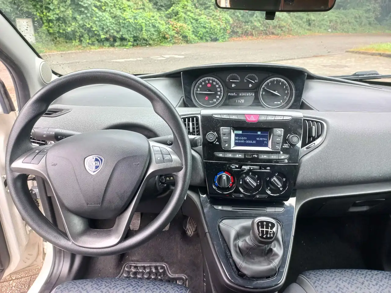 Lancia Ypsilon 2022 — фото 10