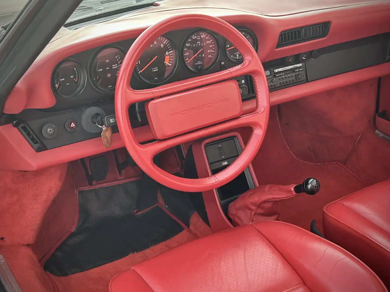 Porsche 911 Carrera 3.2 CABRIO COLORE SU CAMPIONE, foto 8