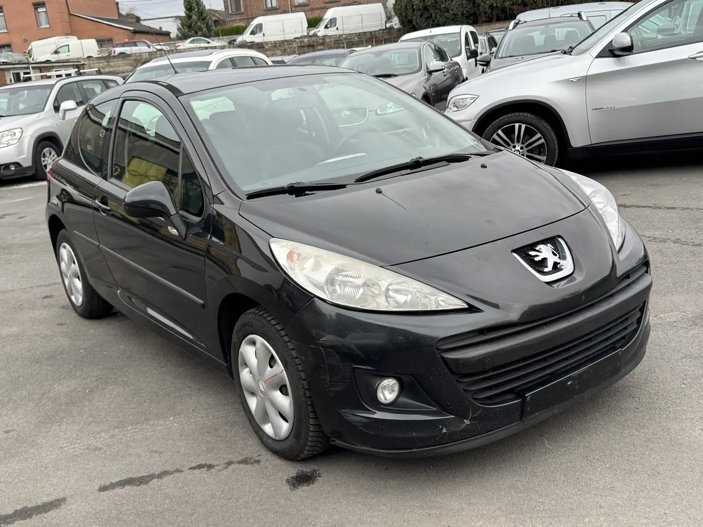 Peugeot 207 1.4i/CLIMATISATION/PANORAMIQUE/PROB MOTEUR!!!! Noir - 2